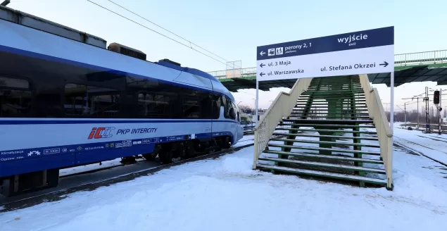 Pendolino i Dart na bielskim dworcu kolejowym - 06.01.2016