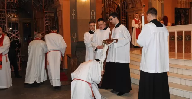 Liturgię Męki Pańskiej w bielskiej katedrze - 30.03.2018