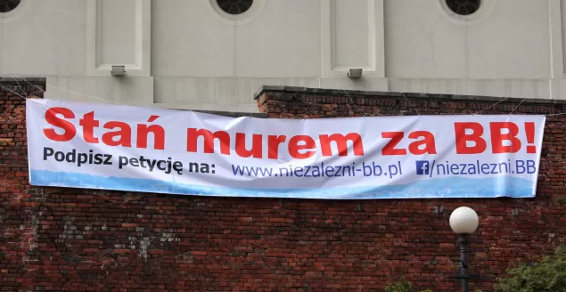 Happening Niezależnych.BB pod murem zamkowym - 25.04.2016
